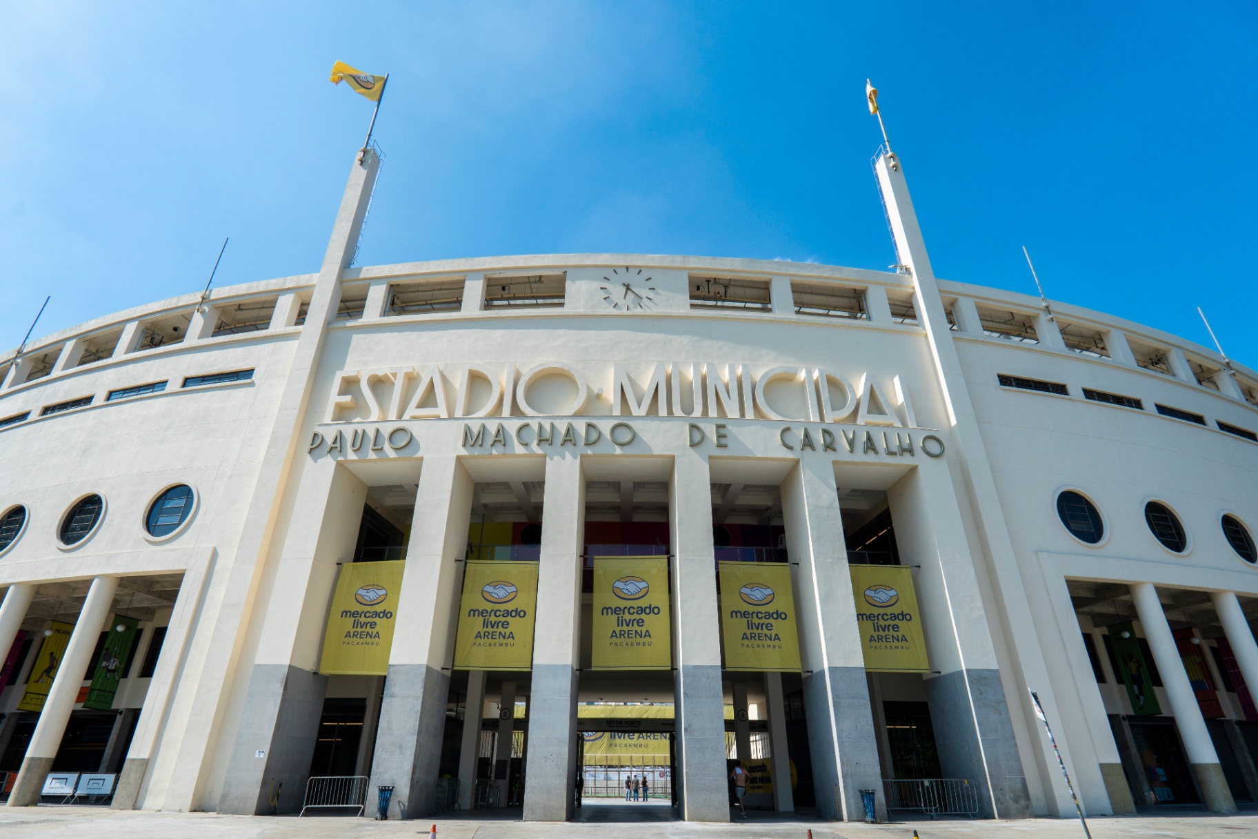 Arena Principal — Fachada Art Déco — entrada principal